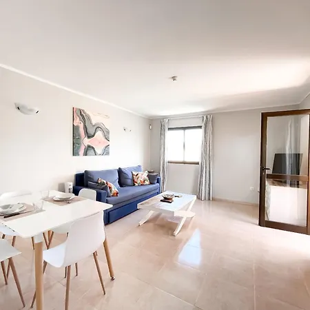 Apartamento B-rent Casa Angela Pool View