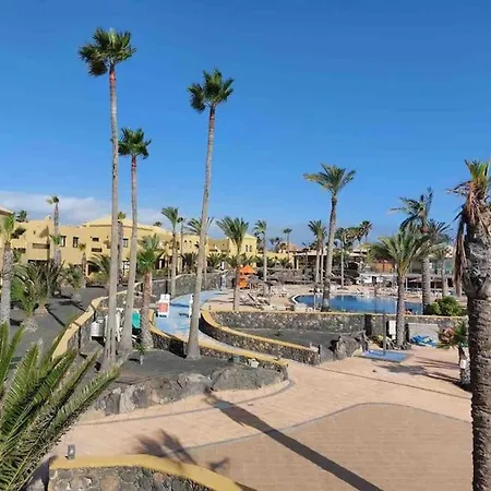 B-rent Casa Angela Pool View 코라레호
